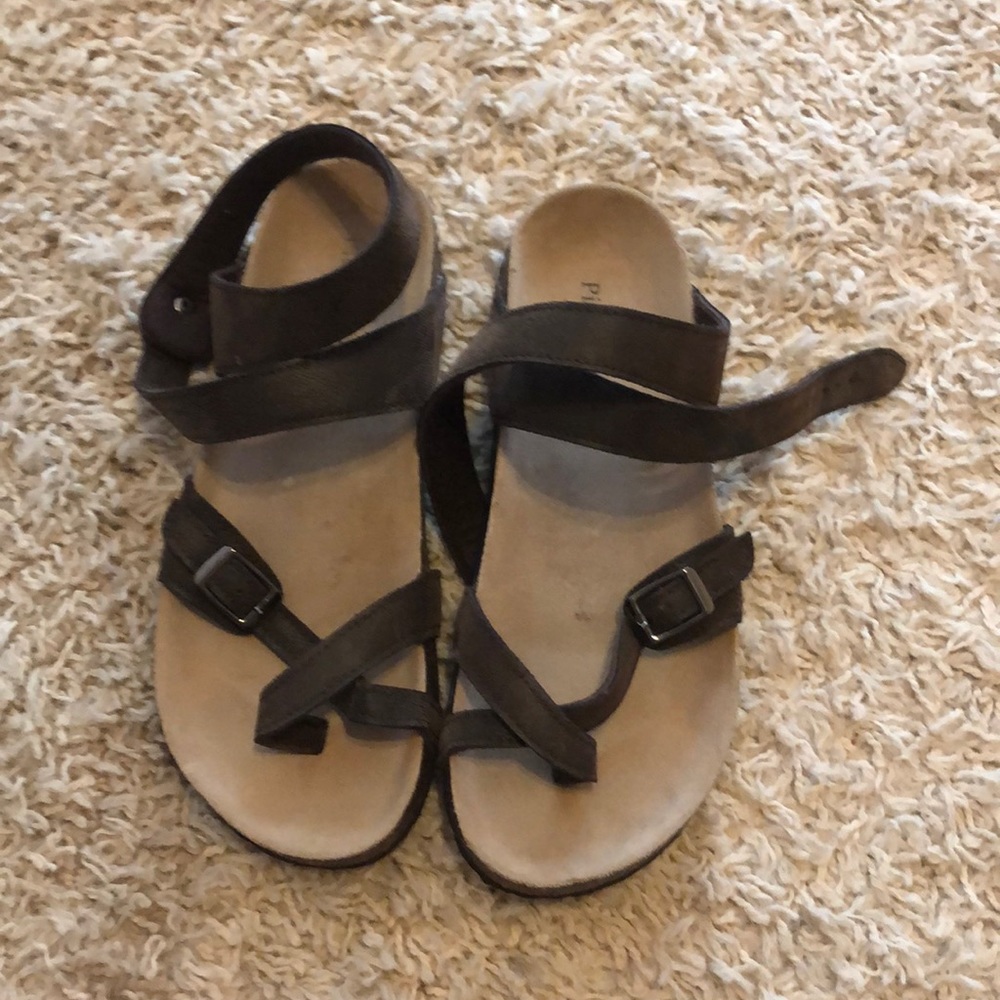Wrap around sandals